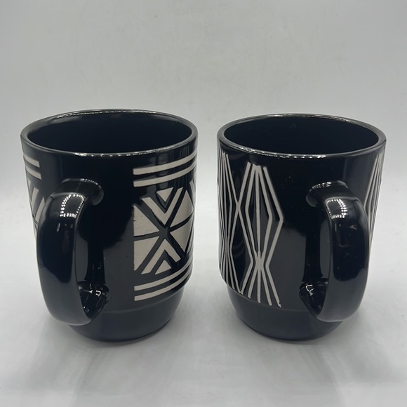Boston Warehouse Mug Set of 2 - Picture 3 of 5